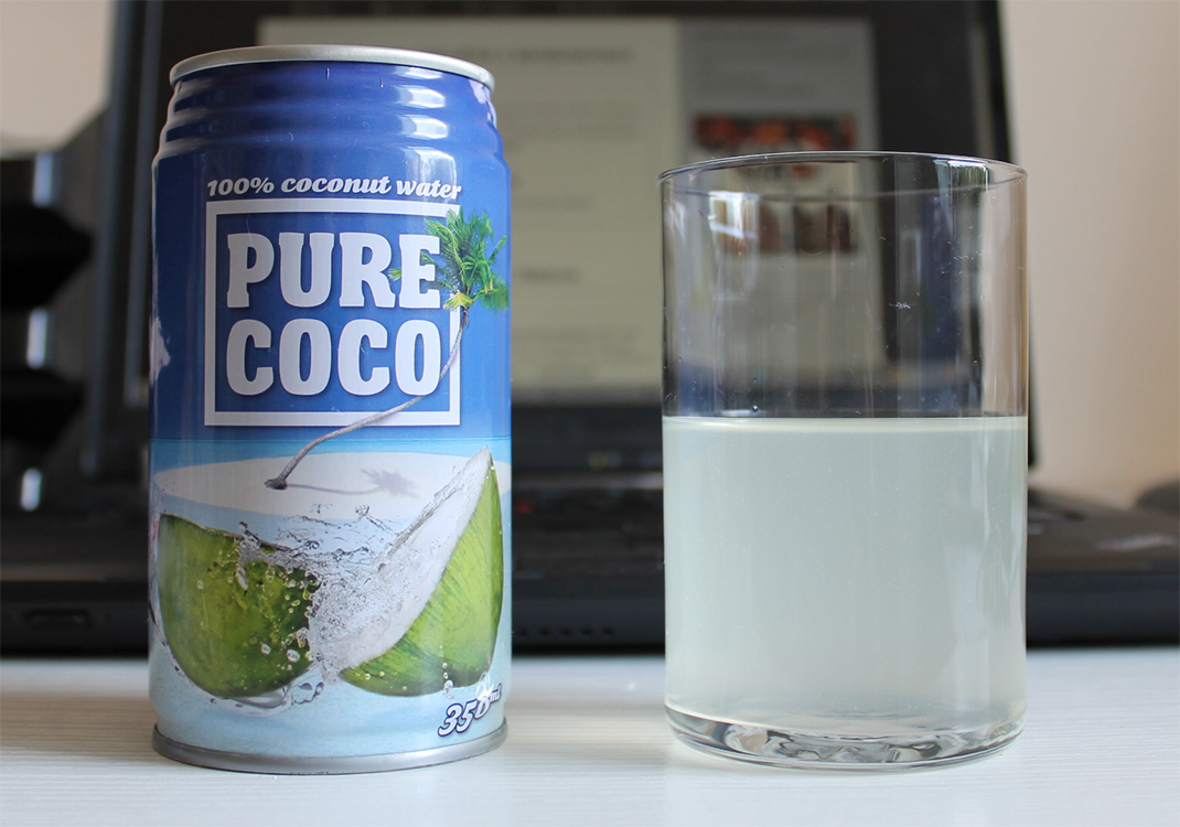 Čistá kokosová voda Pure Coco z Filipín